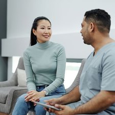 افضل 10 دكتور جهاز هضمي في التجمع الخامس: دليل الاختيار